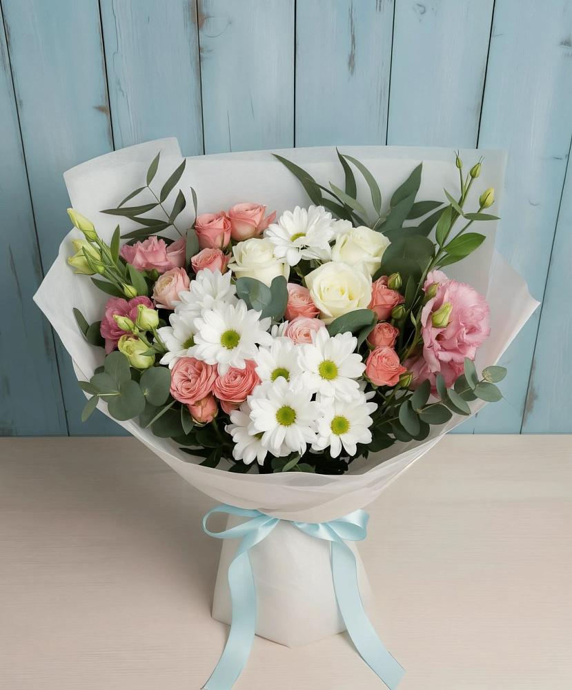 Букет цветов из: Розы, Лизиантусы и Хризантемы в Болычево