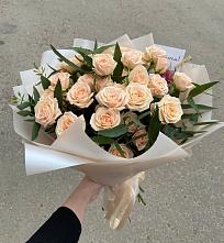Букет Кремовые розы Латте в Болычево