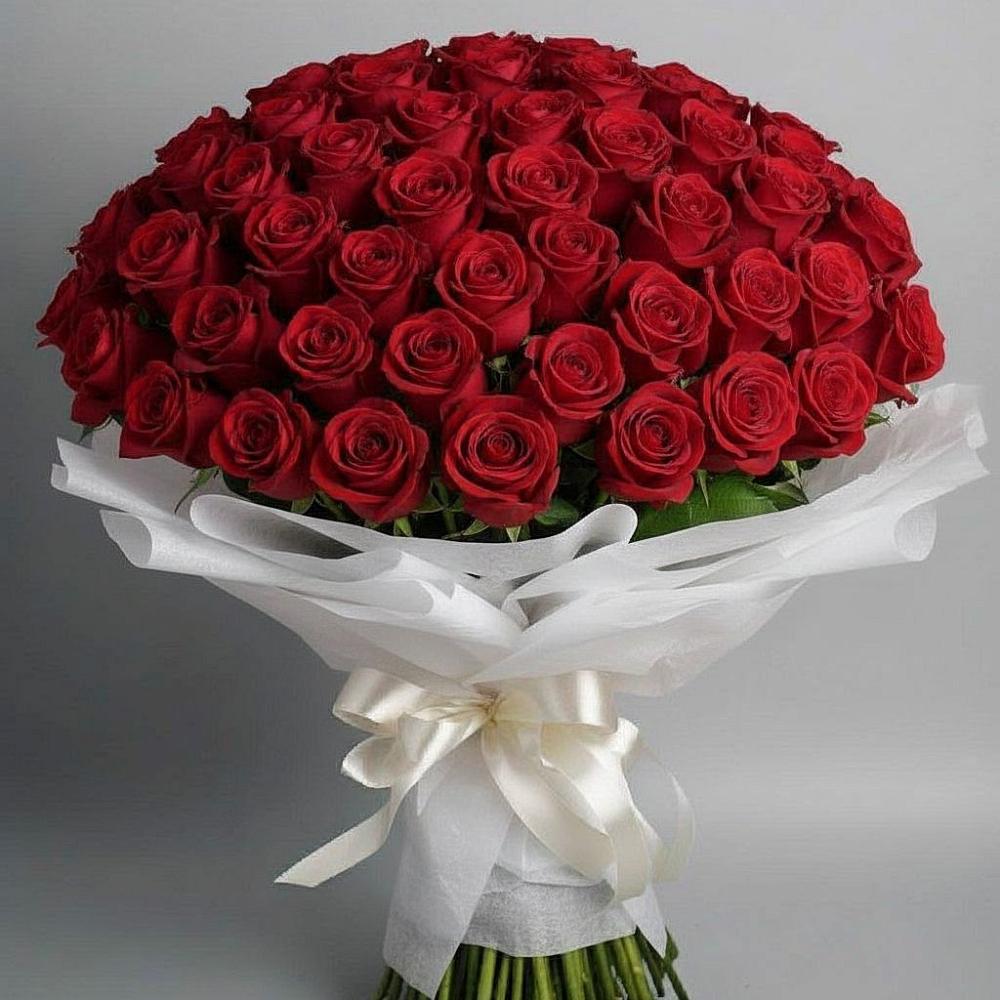 Букет 101 Красная роза Блэк Мэджик в Болычево
