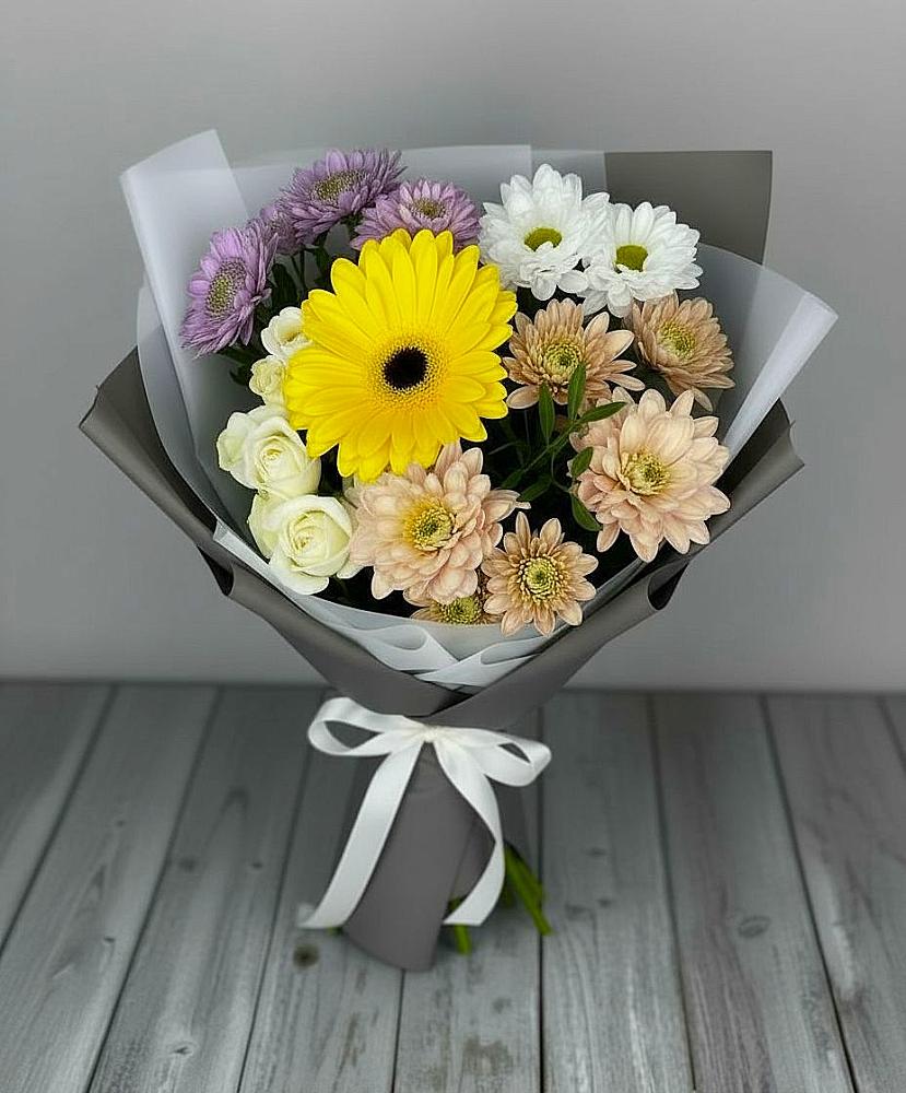 Букет цветов из: Розы, Герберы и Хризантемы в Болычево