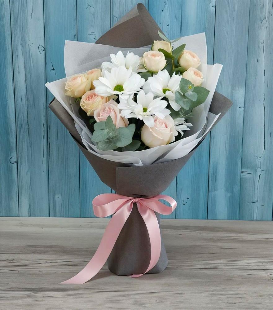 Букет цветов из: Хризантемы и Розы в Болычево