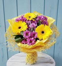 Букет цветов из:  Хризантемы и Герберы в Болычево